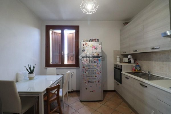 appartamento in vendita a Roverbella
