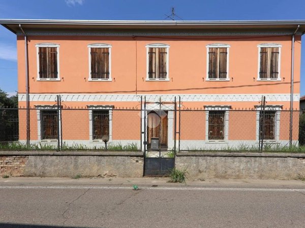 casa indipendente in vendita a Roverbella in zona Belvedere