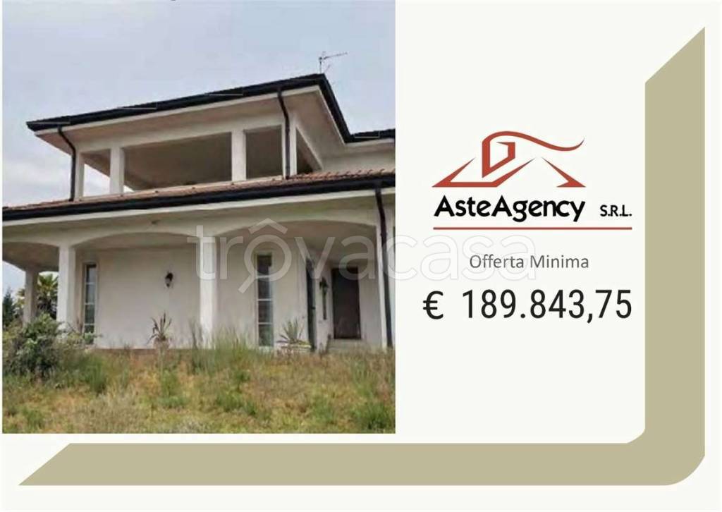 casa indipendente in vendita a Roverbella in zona Malavicina