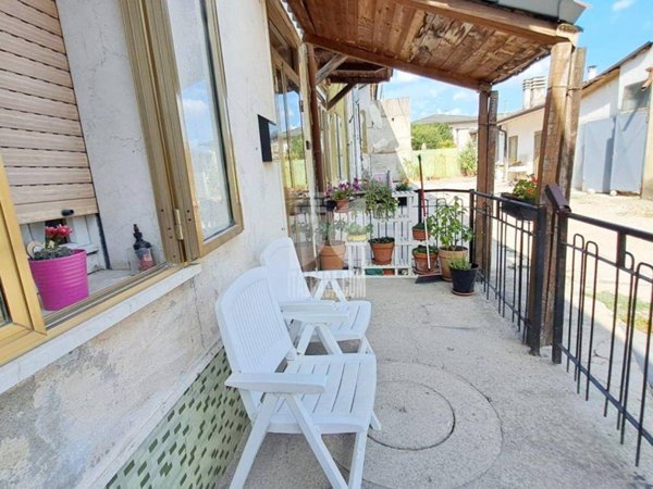 casa indipendente in vendita a Roverbella