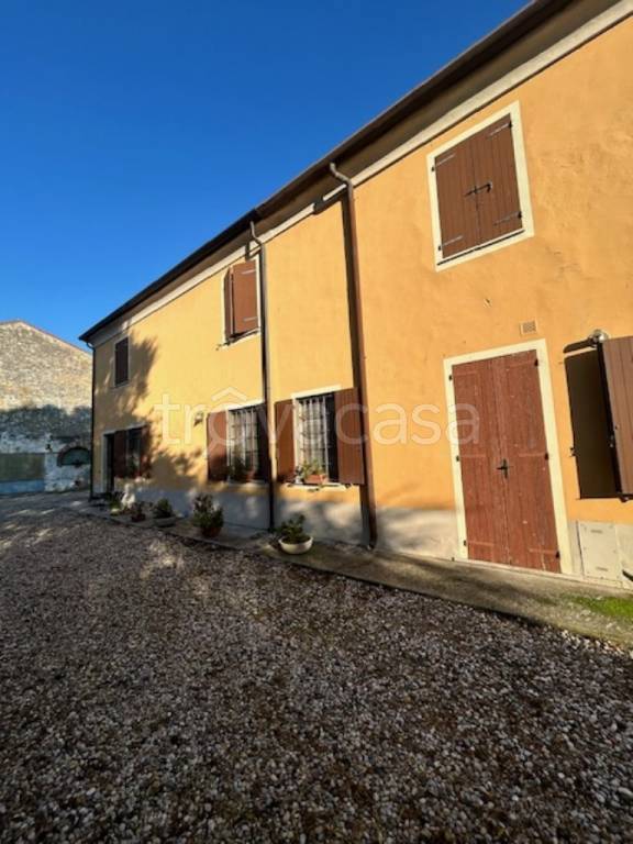 casa indipendente in vendita a Roverbella