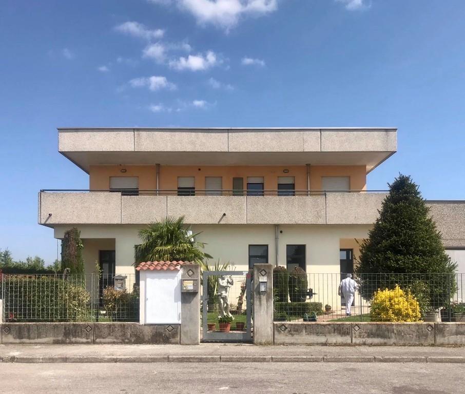 terreno edificabile in vendita a Roverbella