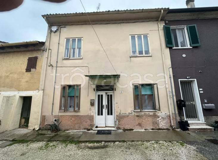 appartamento in vendita a Roverbella