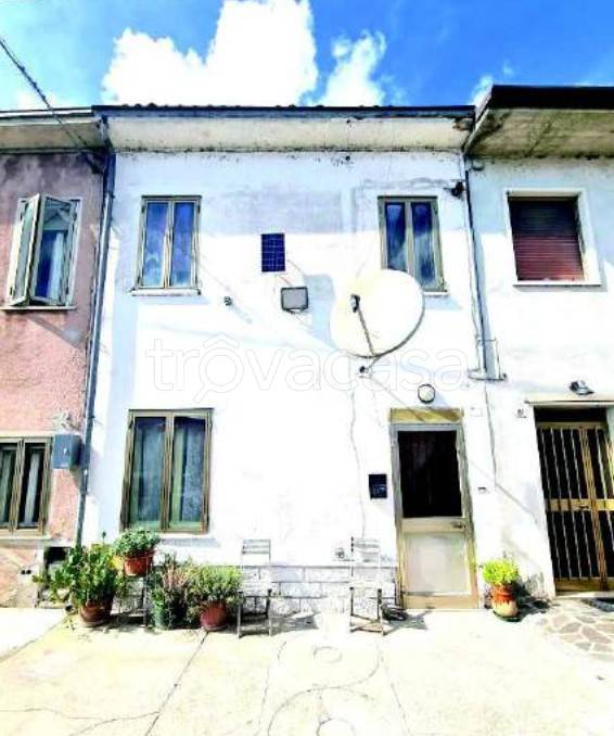 casa indipendente in vendita a Roverbella