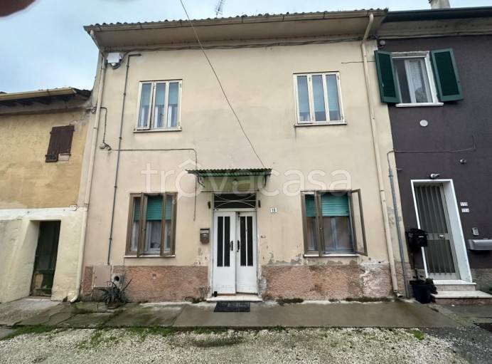 casa indipendente in vendita a Roverbella