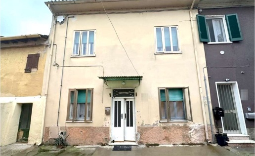 casa indipendente in vendita a Roverbella