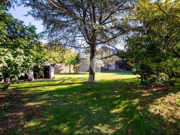 casa indipendente in vendita a Roverbella