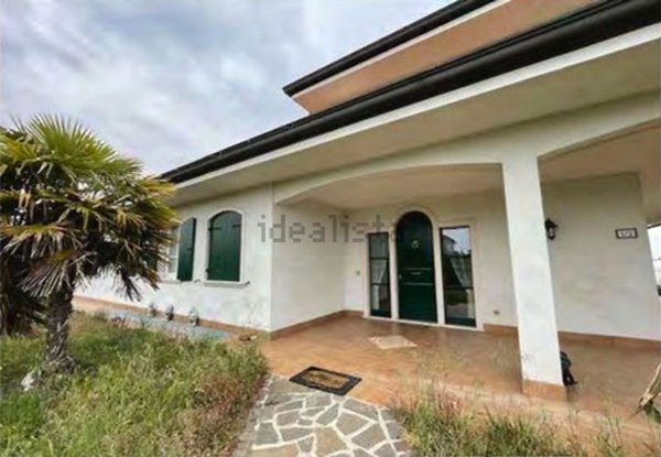 casa indipendente in vendita a Roverbella