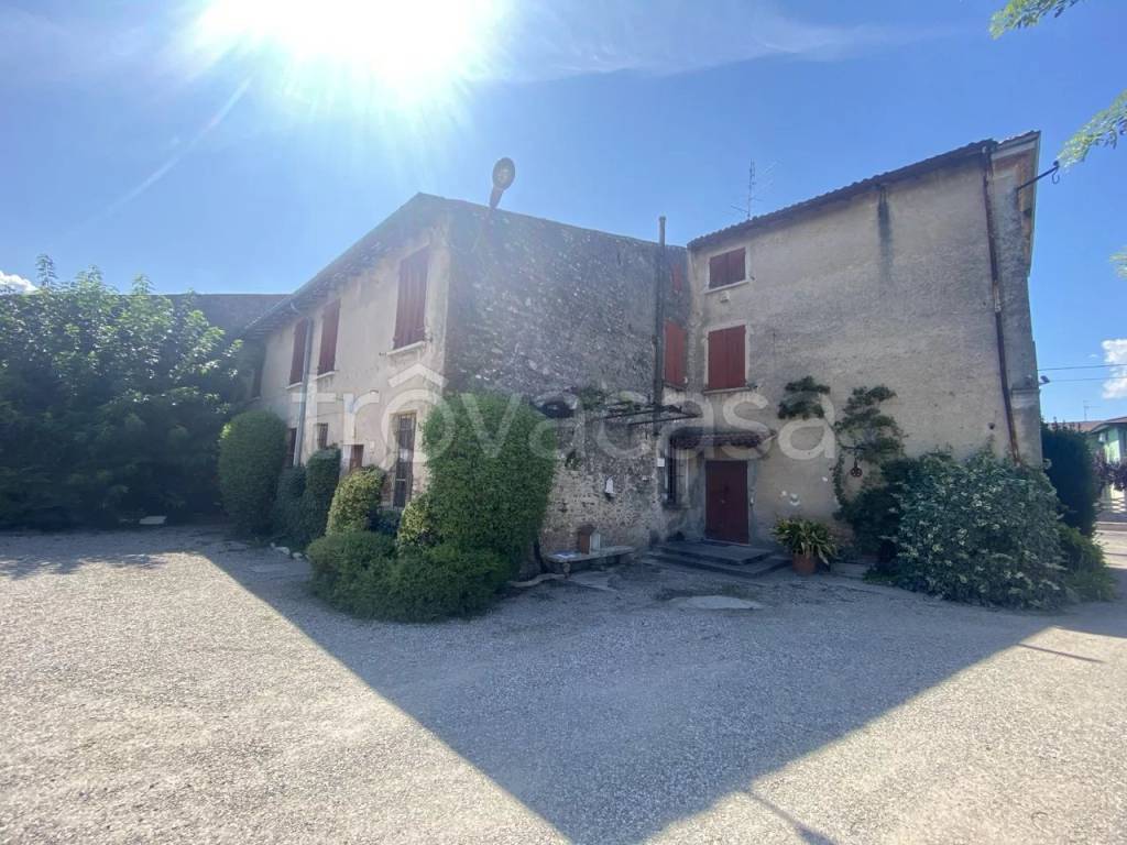 appartamento in vendita a Roverbella