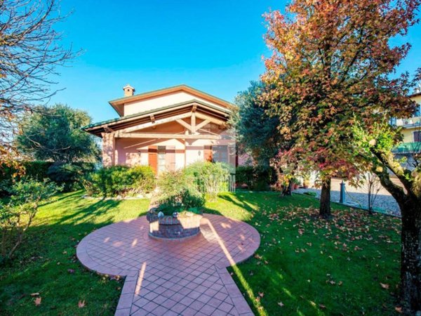 casa indipendente in vendita a Roverbella