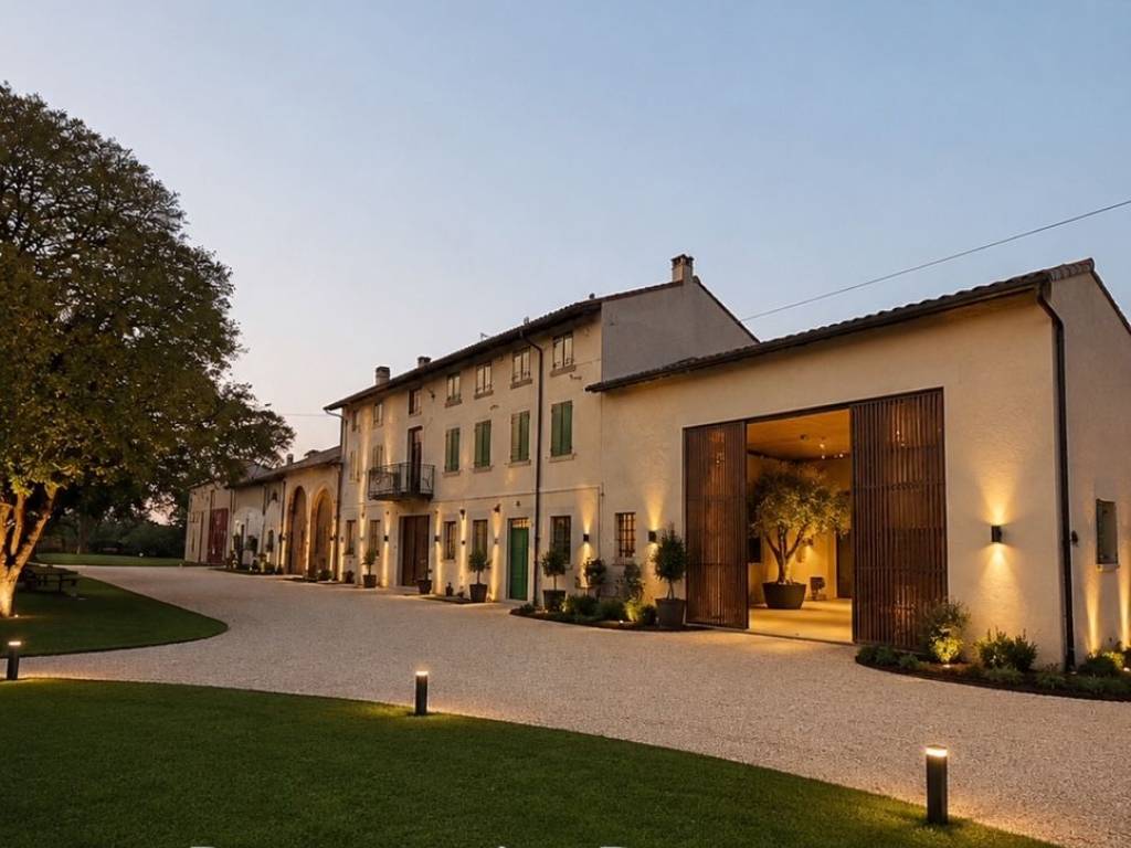 casa indipendente in vendita a Roverbella