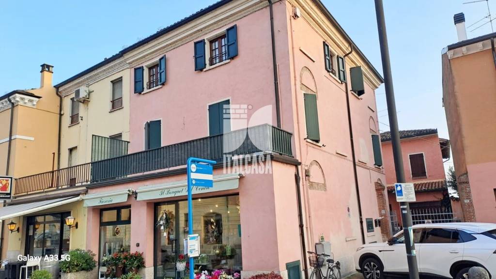 appartamento in vendita a Roverbella