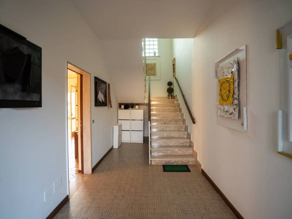 casa indipendente in vendita a Roverbella