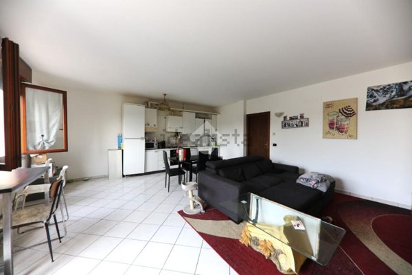 appartamento in vendita a Roverbella