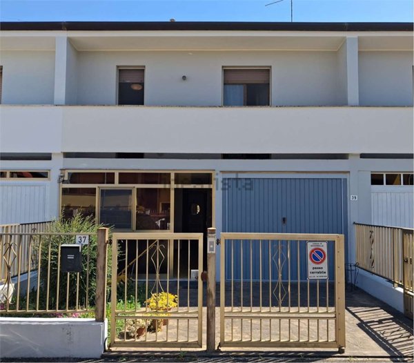 appartamento in vendita a Roverbella