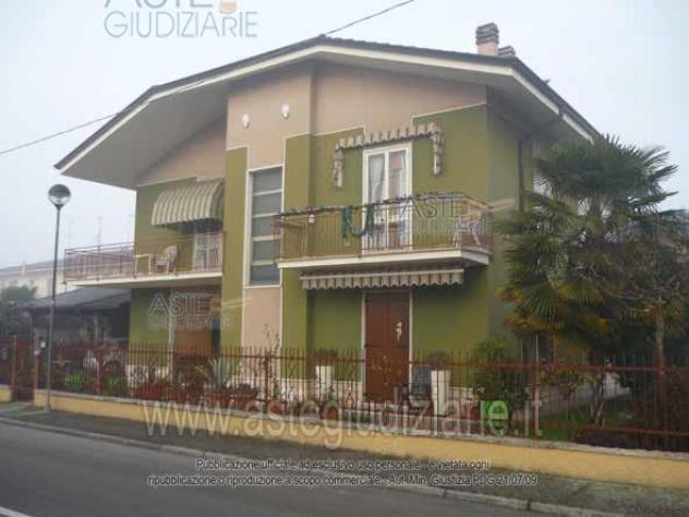 appartamento in vendita a Roverbella