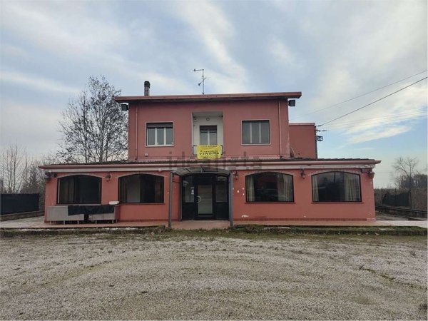 appartamento in vendita a Roverbella in zona Malavicina