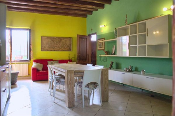 casa indipendente in vendita a Roverbella