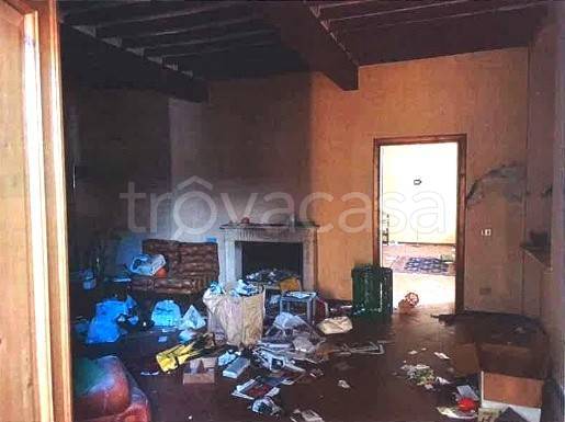casa indipendente in vendita a Sabbioneta in zona Ponteterra