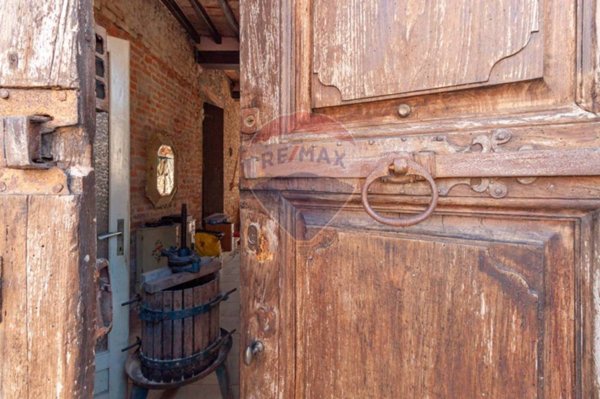 casa indipendente in vendita a Sabbioneta in zona Villa Pasquali