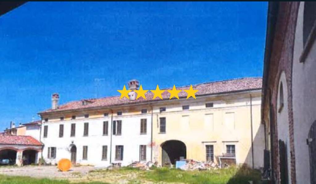 appartamento in vendita a Sabbioneta in zona Ponteterra