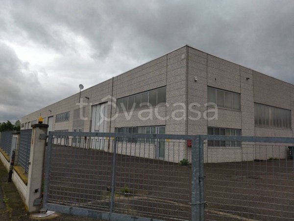locale commerciale in vendita a Sabbioneta