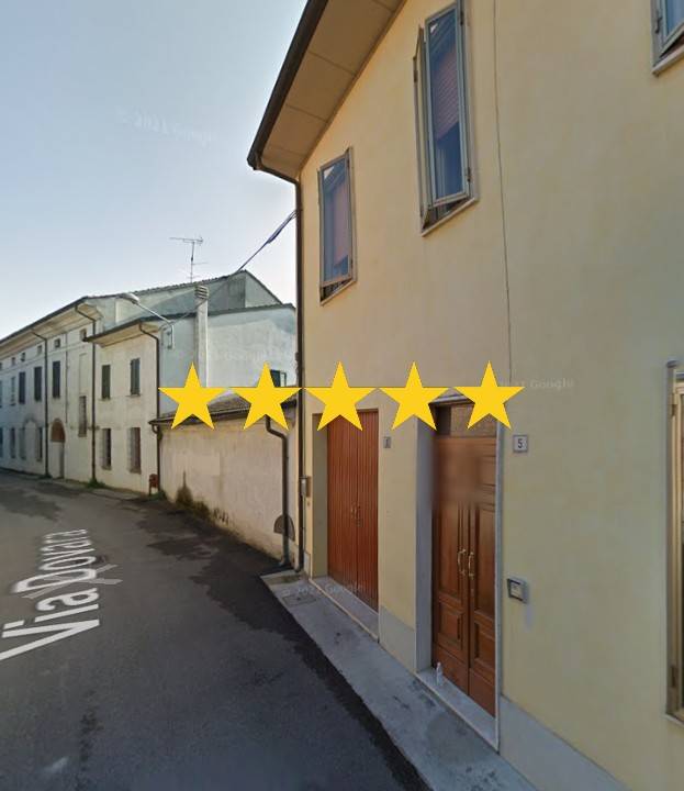 casa indipendente in vendita a Sabbioneta in zona Ponteterra
