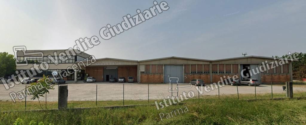 locale commerciale in vendita a Sabbioneta