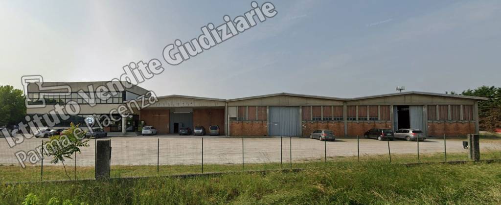 locale commerciale in vendita a Sabbioneta