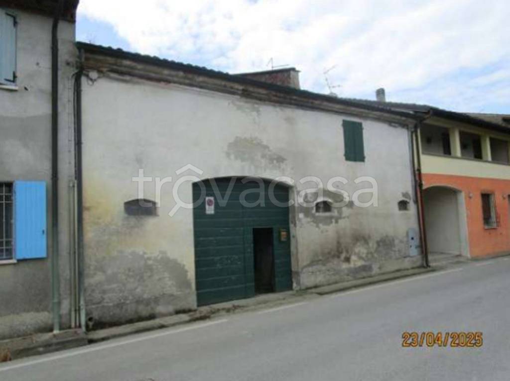 casa indipendente in vendita a Sabbioneta