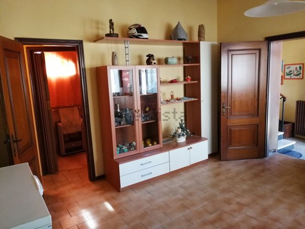 casa indipendente in vendita a Sabbioneta in zona Ponteterra