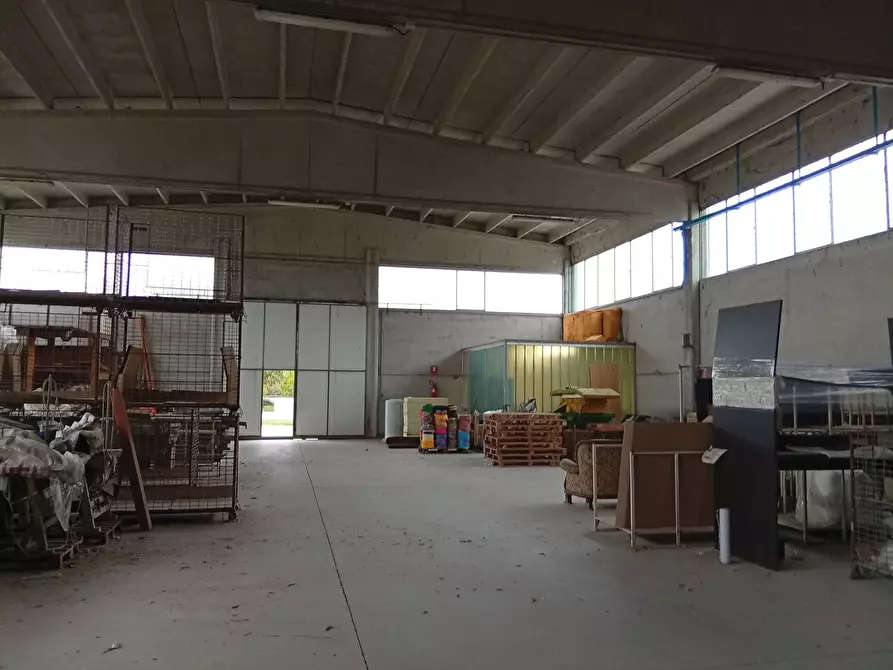 locale di sgombero in vendita a Sabbioneta