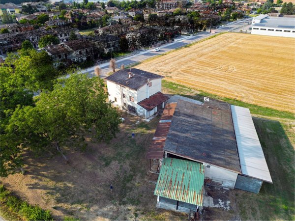 casa indipendente in vendita a Sabbioneta