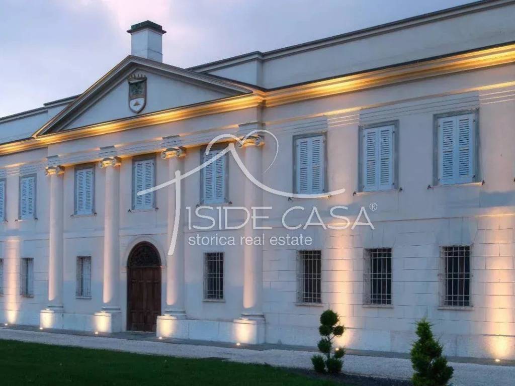 casa indipendente in vendita a Sabbioneta