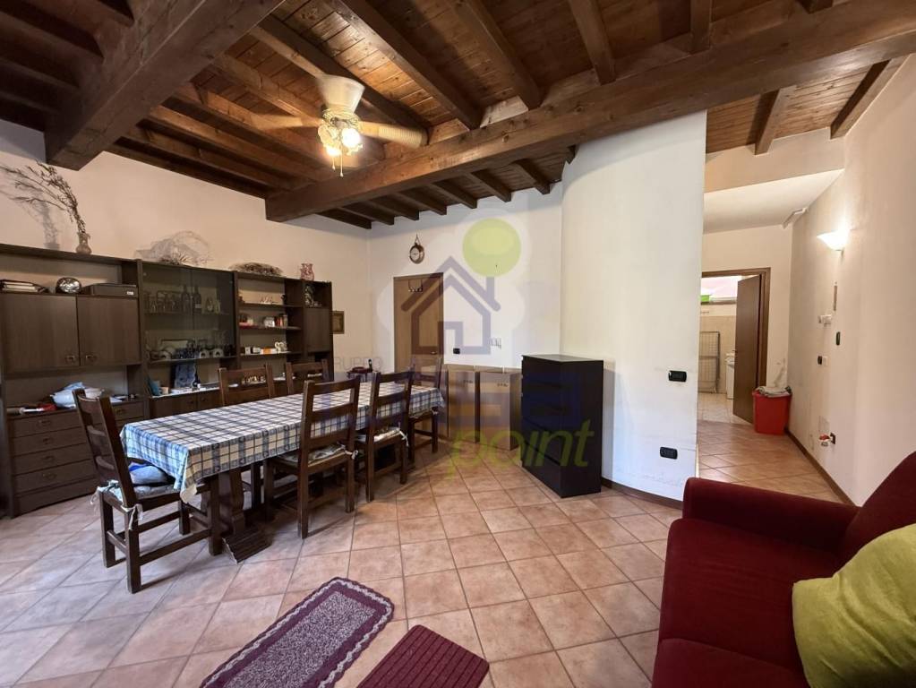 casa indipendente in vendita a Sabbioneta in zona Ponteterra