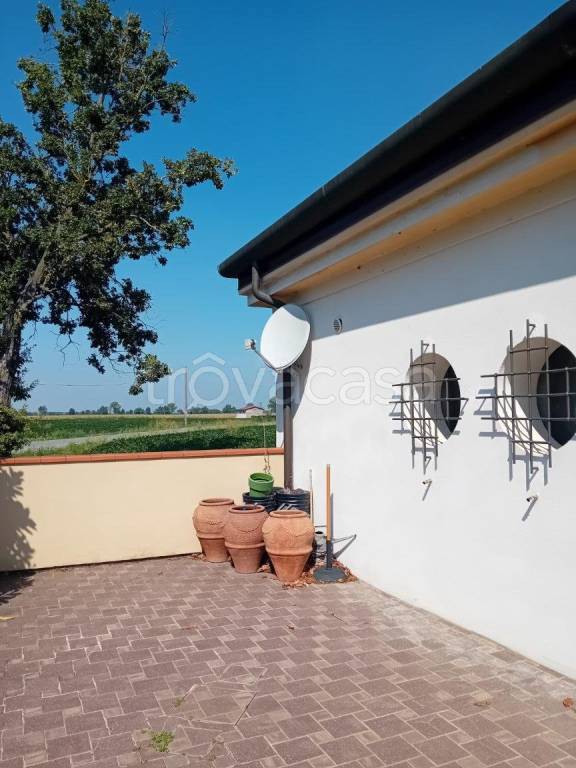 casa indipendente in vendita a Sabbioneta