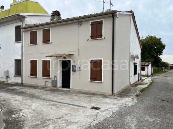 casa indipendente in vendita a San Benedetto Po in zona Mirasole