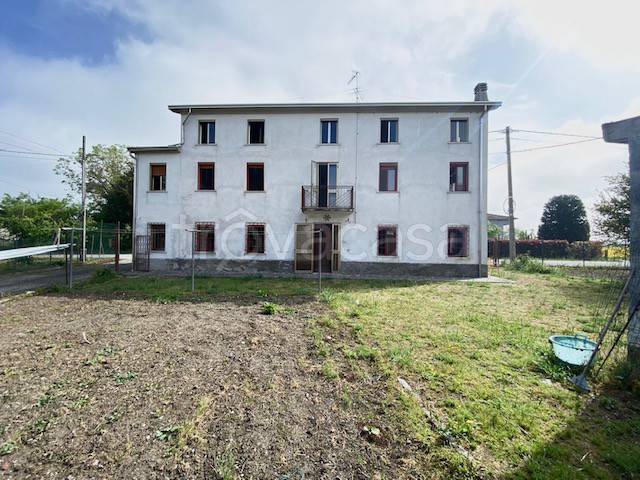 casa indipendente in vendita a San Benedetto Po in zona Villa Garibaldi