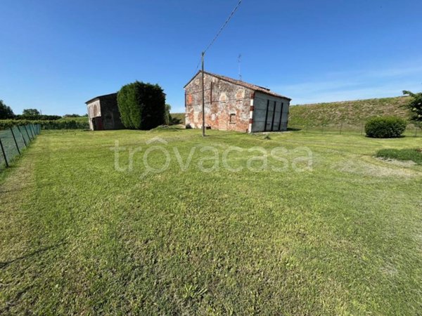 casa indipendente in vendita a San Benedetto Po