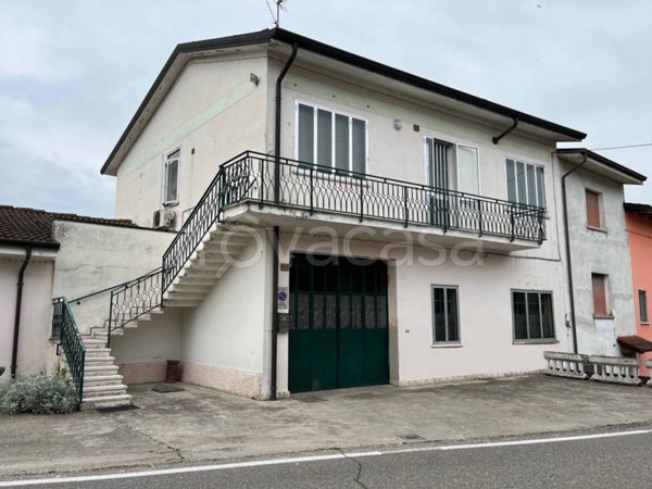 casa indipendente in vendita a San Benedetto Po in zona Mirasole