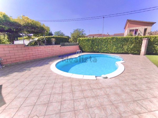 casa indipendente in vendita a San Benedetto Po in zona Gorgo