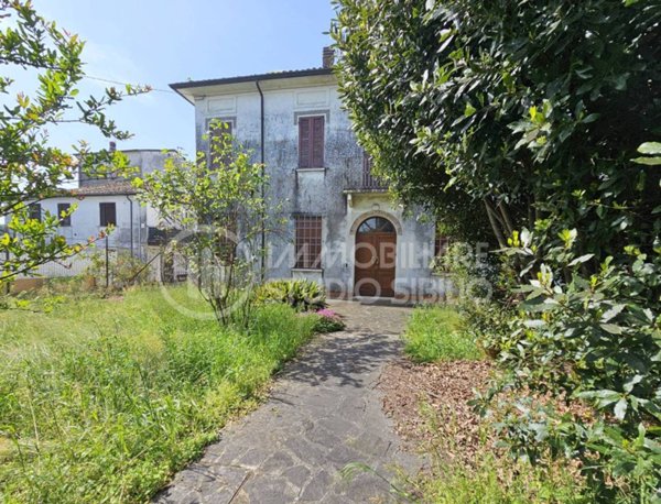 casa indipendente in vendita a San Benedetto Po in zona Portiolo