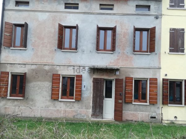 appartamento in vendita a San Benedetto Po in zona Mirasole