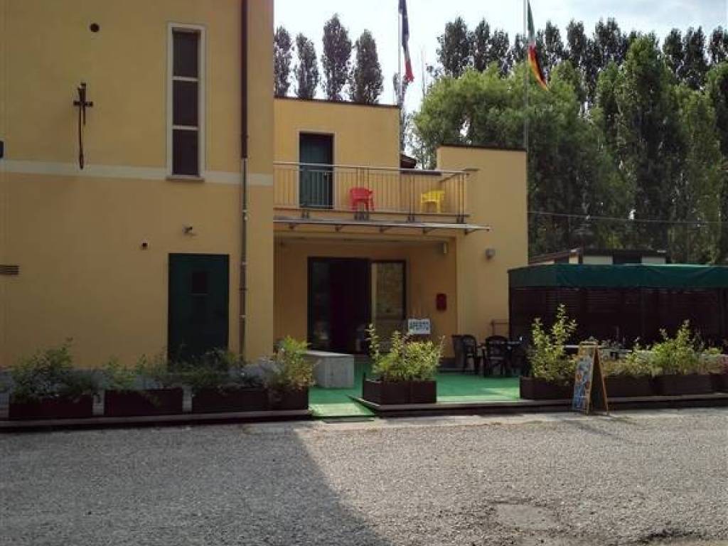 negozio in vendita a San Benedetto Po