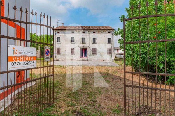 casa indipendente in vendita a San Benedetto Po in zona Gorgo