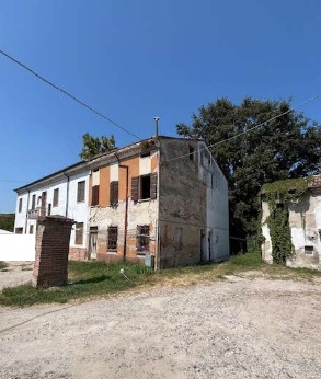 casa indipendente in vendita a San Benedetto Po in zona Portiolo