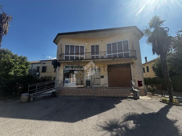 casa indipendente in vendita a San Benedetto Po in zona Portiolo