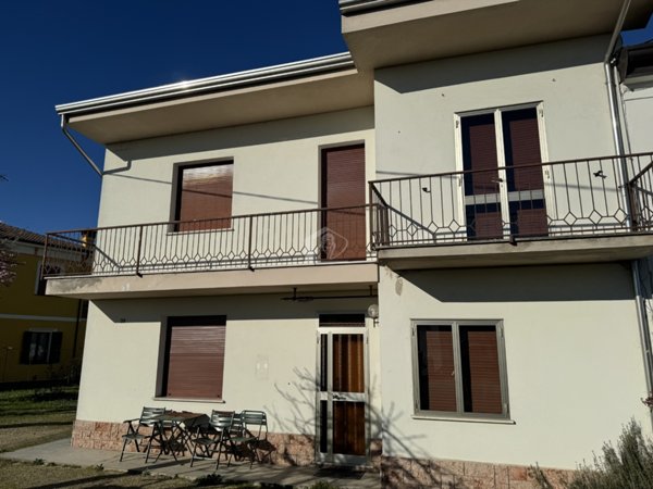 casa indipendente in vendita a San Benedetto Po in zona Mirasole