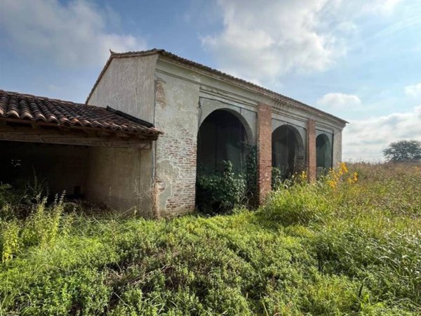 casa indipendente in vendita a San Benedetto Po