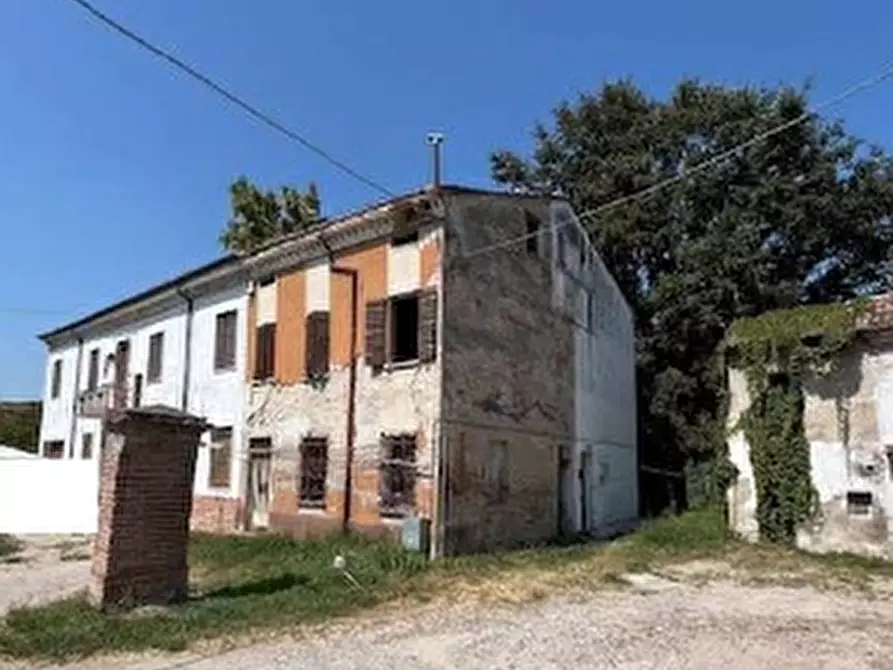casa indipendente in vendita a San Benedetto Po in zona Portiolo